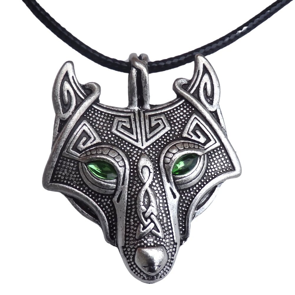 Viking Wolf Head Necklace 1526